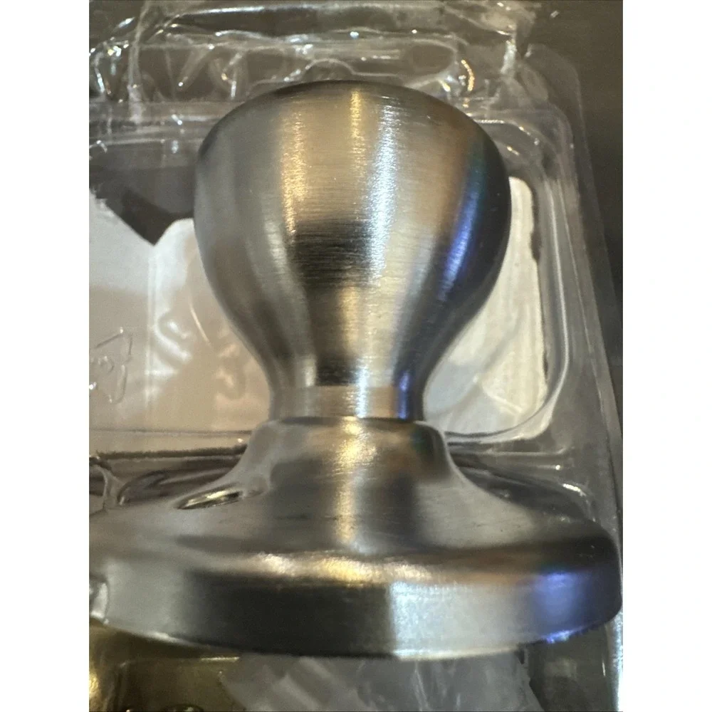 Kwikset Tylo Entry Keyed Entry Door Knob Lock 400T 26D Satin Chrome 94002-829